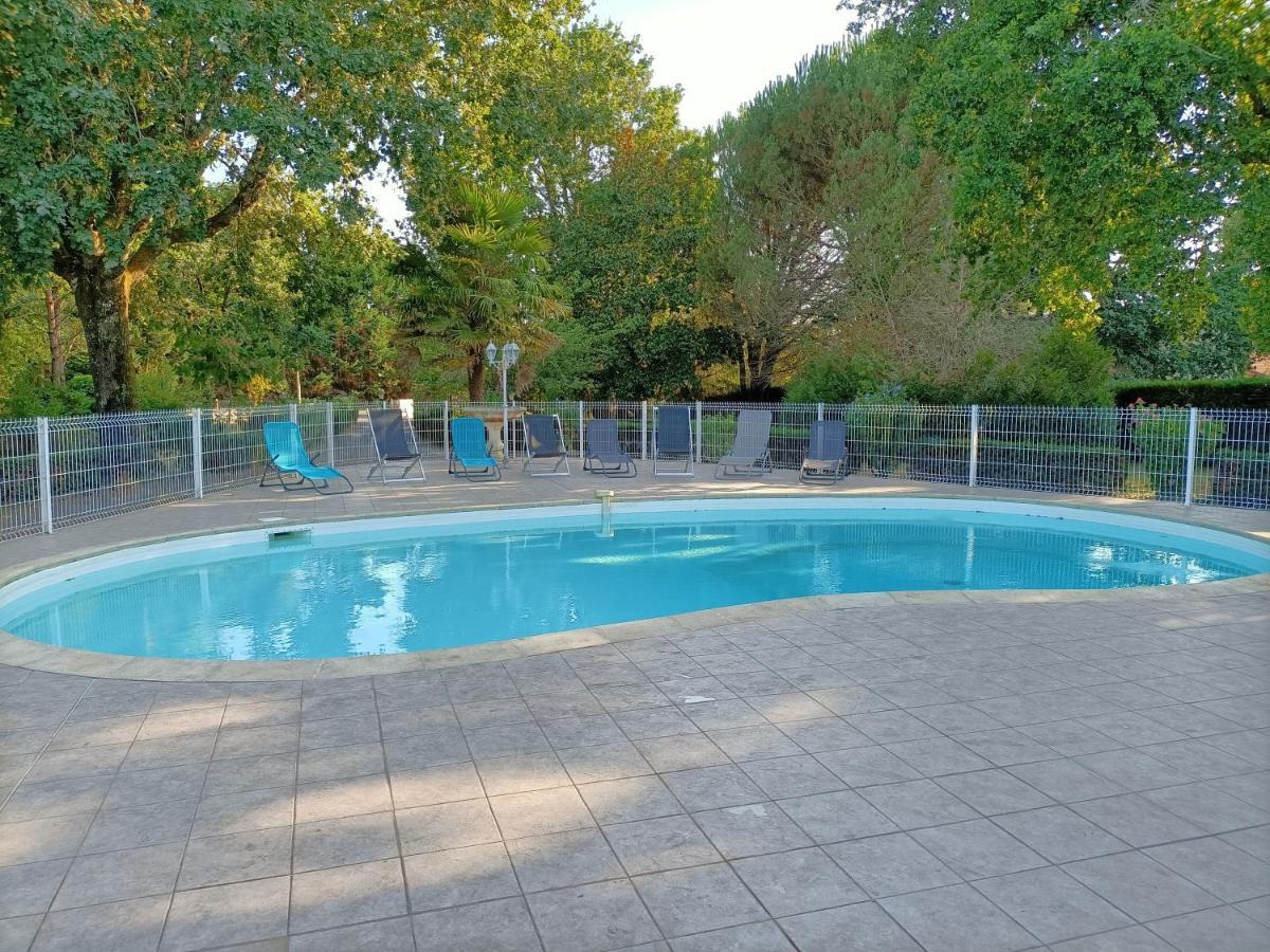 Villa 8 Personnes O Mes Anges Saint-Julien-en-Born Luaran gambar